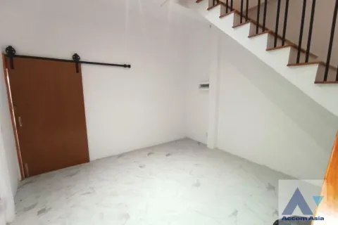 Haus in Yan Nawa, Bangkok, Thailand 1 Schlafzimmer № 216187 - Foto 4