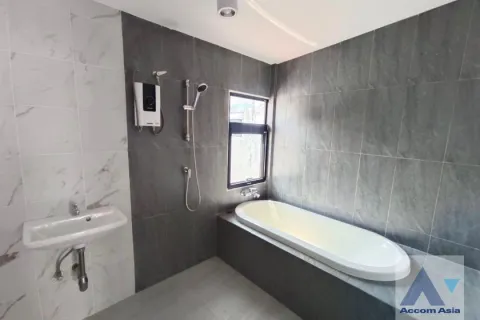 Haus in Yan Nawa, Bangkok, Thailand 1 Schlafzimmer № 216187 - Foto 18