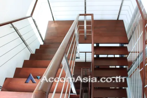 Reihenhaus in Yan Nawa, Bangkok, Thailand 2 Schlafzimmer № 216189 - Foto 4