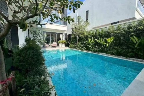 Вилла в Паттайе, Таиланд с 4 спальнями  № 152631 - фото 3