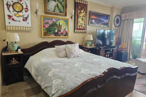 Studio in the Condo in Pattaya, Thailand  № 152630 - photo 3