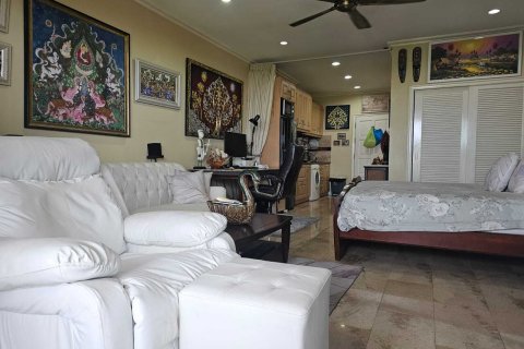 Studio in the Condo in Pattaya, Thailand  № 152630 - photo 5