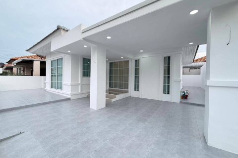 House in Pattaya, Thailand 2 bedrooms № 152634 - photo 22