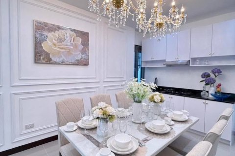 House in Pattaya, Thailand 2 bedrooms № 152634 - photo 14