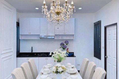 House in Pattaya, Thailand 2 bedrooms № 152634 - photo 11