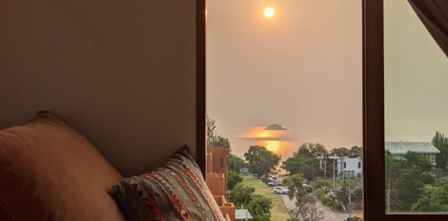 Кондоминиум с 3 спальнями в Хуа Хине, Таиланд № 149010