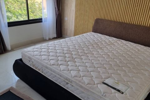 Таунхаус в Ваттхане, Бангкок, Таиланд с 4 спальнями  № 160868 - фото 4