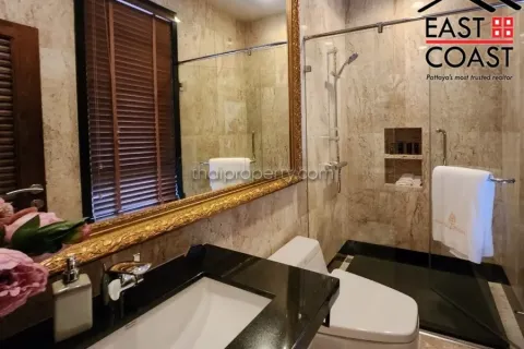 Casa de 4 dormitorios en Pattaya, Tailandia № 213792 - foto 16