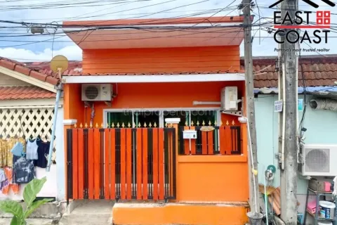 Casa de 2 dormitorios en Pattaya, Tailandia № 213791 - foto 11