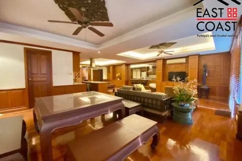 Condominio de 2 dormitorios en Jomtien Beach, Pattaya, Tailandia № 213789 - foto 14