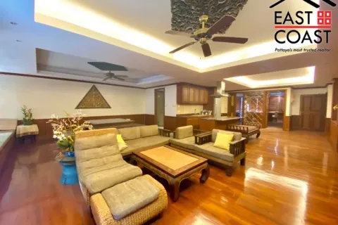 Condominio de 2 dormitorios en Jomtien Beach, Pattaya, Tailandia № 213789 - foto 11