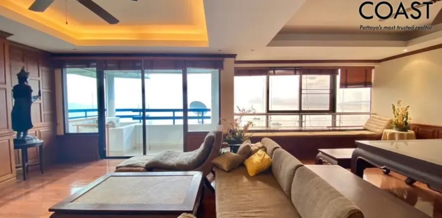 Condominio de 2 dormitorios en Jomtien Beach, Pattaya, Tailandia № 213789