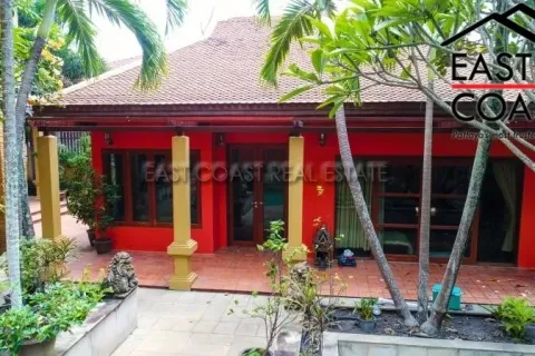 Casa de 3 dormitorios en Pattaya, Tailandia № 213790 - foto 3