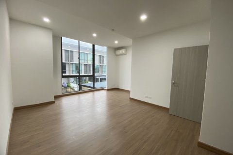 Townhouse à Lat Krabang, Bangkok, Thaïlande 3 chambres № 170475 - photo 6
