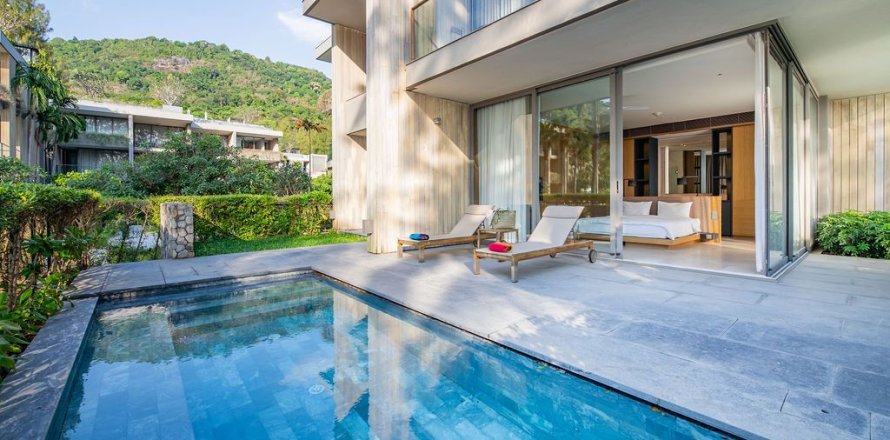 Condo à Kathu, Thaïlande, 2 chambres  № 170479