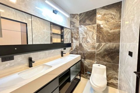 Кондоминиум с 2 спальнями в Паттайе, Таиланд № 170480 - фото 13