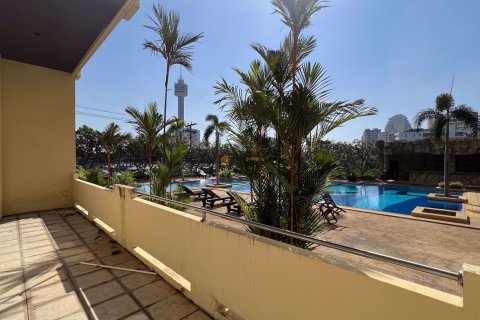 Studio in the Condo on Jomtien Beach, Pattaya, Thailand  № 53707 - photo 6