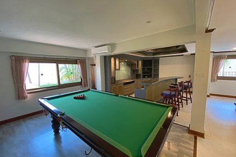 Villa in Hua Hin, Thailand 4 bedrooms № 168793 - photo 12