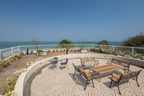 Condo in Hua Hin, Thailand, 3 bedrooms  № 168791 - photo 20