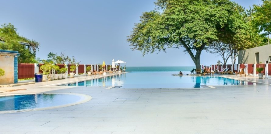 Condo in Hua Hin, Thailand, 3 bedrooms  № 168791