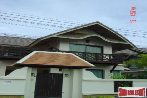 House in Pattaya, Thailand 3 bedrooms № 202463 - photo 2
