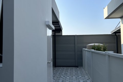 Дом в Тунг Кхру, Бангкок, Таиланд с 4 спальнями  № 167988 - фото 18