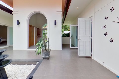 Villa in Hua Hin, Thailand 4 bedrooms № 167986 - photo 14