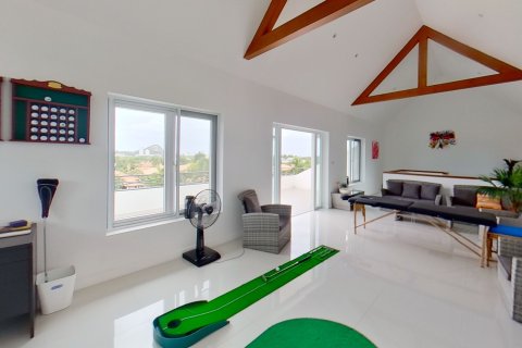 Villa in Hua Hin, Thailand 4 bedrooms № 167986 - photo 18