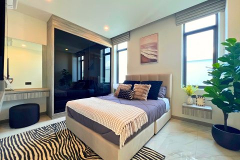 Villa in Pattaya, Thailand 3 bedrooms № 167051 - photo 15