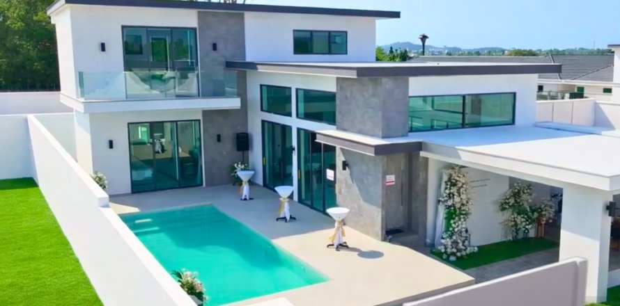 Вилла в Паттайе, Таиланд с 3 спальнями  № 167051