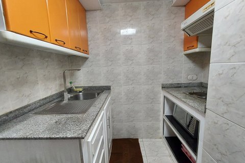 Кондоминиум с 1 спальней в Клонг Тоэй, Бангкок, Таиланд № 205726 - фото 6