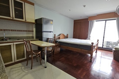Condo à Khlong Toei, Bangkok, Thaïlande, 1 chambre  № 205727 - photo 6