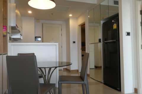 Condo à Huai Khwang, Bangkok, Thaïlande, 1 chambre № 200591 - photo 11
