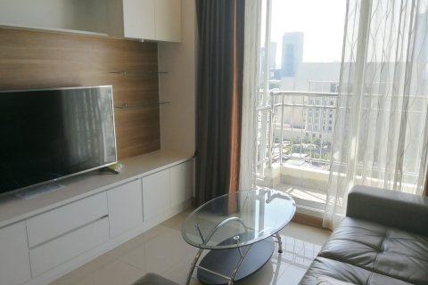 Condo à Huai Khwang, Bangkok, Thaïlande, 1 chambre  № 200591