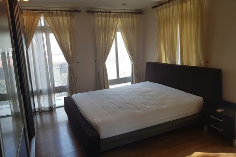 Condo à Watthana, Bangkok, Thaïlande, 3 chambres № 200595 - photo 11