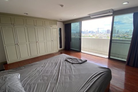 Condo à Watthana, Bangkok, Thaïlande, 3 chambres № 200590 - photo 26