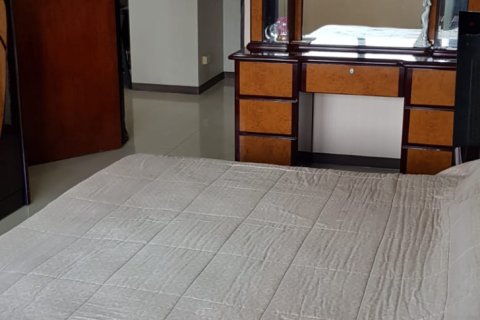 Condo à Watthana, Bangkok, Thaïlande, 3 chambres № 200590 - photo 6