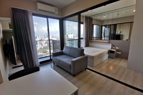 Condo à Huai Khwang, Bangkok, Thaïlande, 1 chambre  № 200589