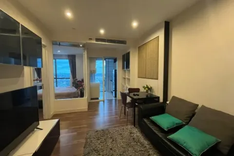 Studio dans le Condo à Phra Khanong, Bangkok, Thaïlande  № 153279 - photo 2