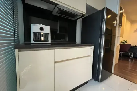 Studio dans le Condo à Phra Khanong, Bangkok, Thaïlande  № 153279 - photo 12