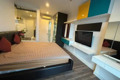 Studio dans le Condo à Phra Khanong, Bangkok, Thaïlande  № 153279 - photo 10