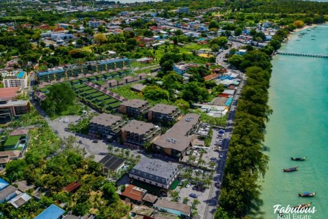 Condo in Rawai, Thailand, 1 bedroom  № 179210 - photo 3