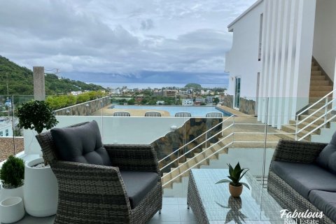 Condo in Kata, Thailand, 1 bedroom  № 179211 - photo 2