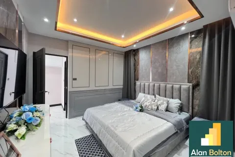 Casa de 4 dormitorios en Pattaya, Tailandia № 211421 - foto 19