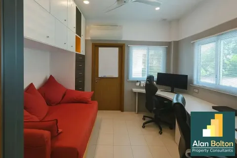 Casa de 4 dormitorios en Pattaya, Tailandia № 211426 - foto 8