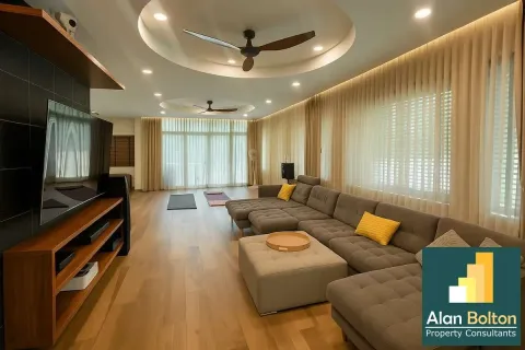 Casa de 4 dormitorios en Pattaya, Tailandia № 211426 - foto 3