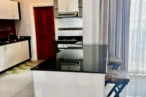 Casa de 3 dormitorios en Pattaya, Tailandia № 211424 - foto 4