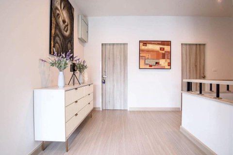 Villa in Pattaya, Thailand 4 bedrooms № 160190 - photo 24