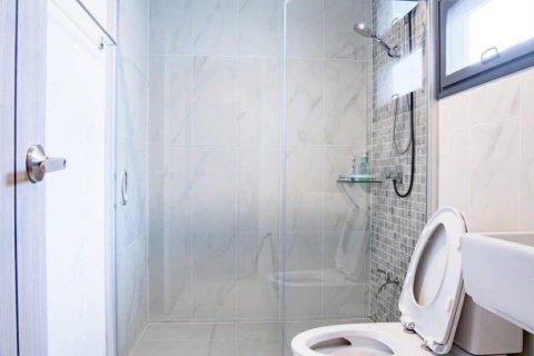 Villa in Pattaya, Thailand 4 bedrooms № 160190 - photo 25