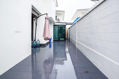 Villa in Pattaya, Thailand 4 bedrooms № 160190 - photo 28